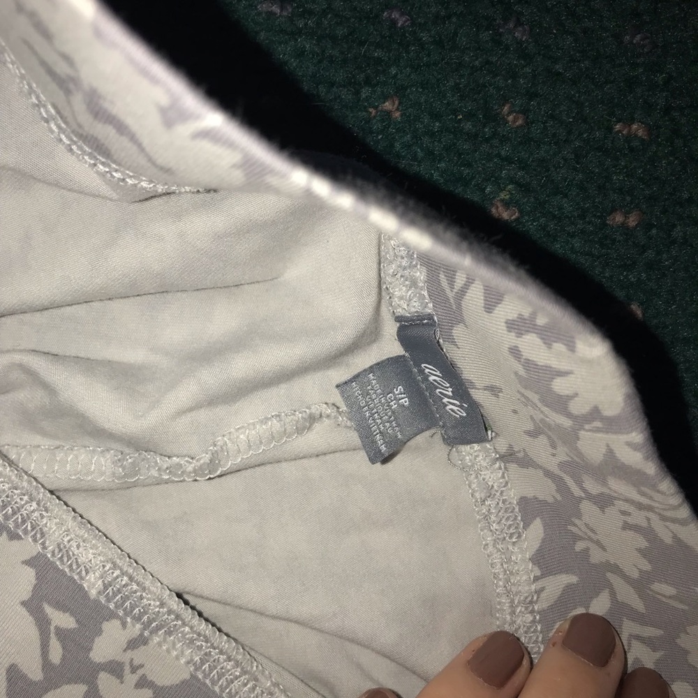 aerie leggings!